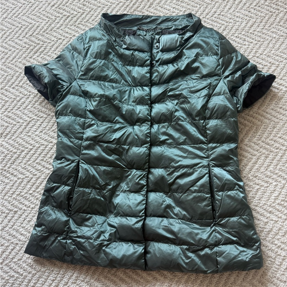 Women’s Short Sleeve Puffer Size S